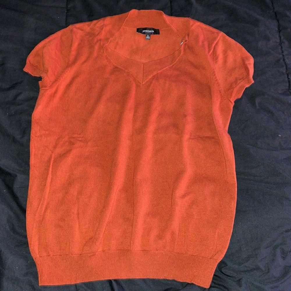 EUC Jones Wear knit top